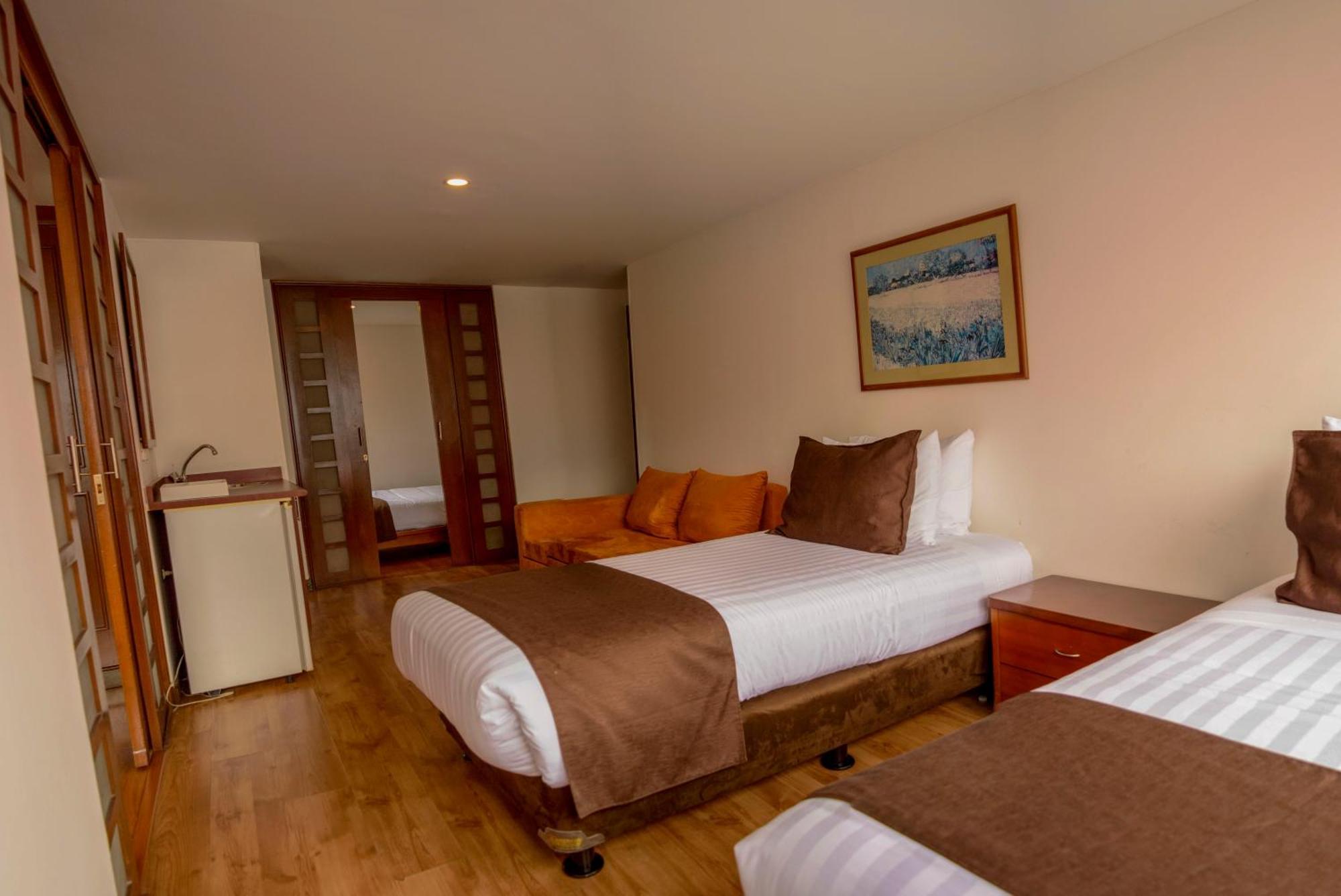 Hotel Confort 80 Zona Rosa Bogota Exterior photo